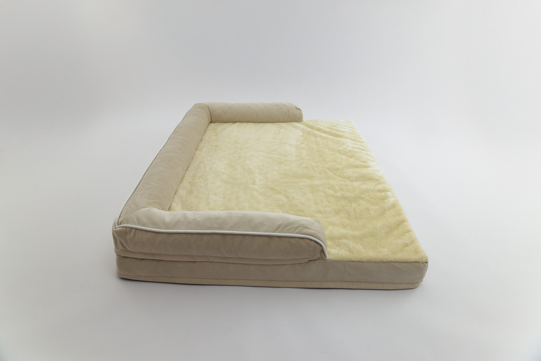 Bed Beige